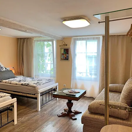 Zur Goldenen Traube *