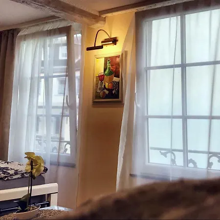 Zur Goldenen Traube Apartamento