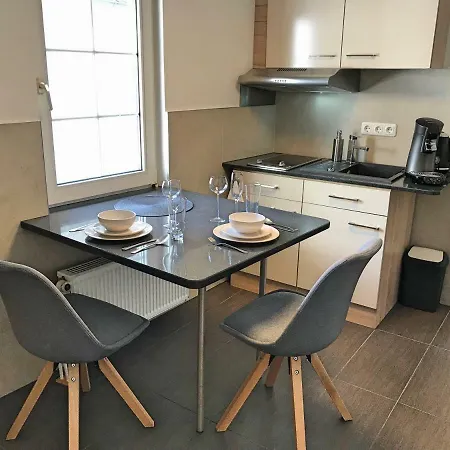 Zur Goldenen Traube Apartamento *